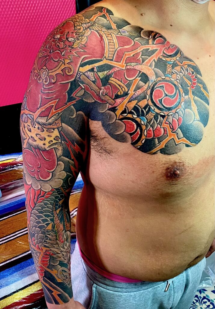 雷神　龍